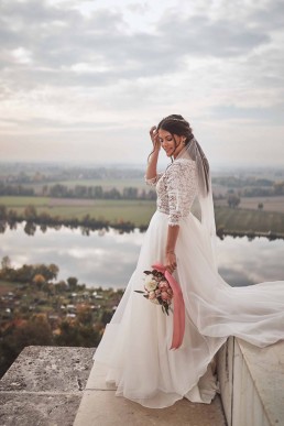 Hochzeitsfloristik mit Brautstrauß in zarten Farbtönen von Ganz Unverblümt Straubing